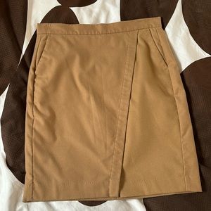 Banana republic pencil skirt, in camel